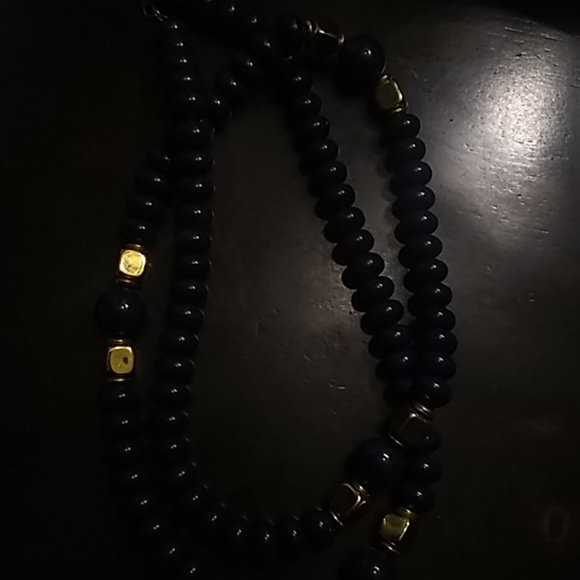 Two retro pair of beaded necklaces - Picture 3 of 3